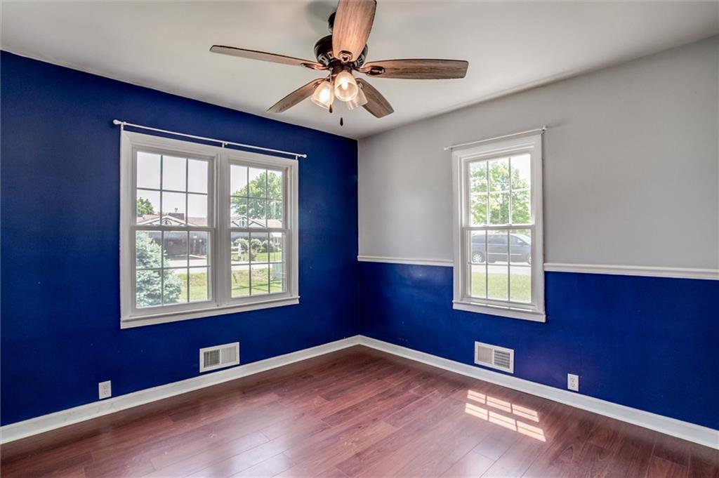304 Floyd Road Orrick, MO 64077 - Photo 10 of 31