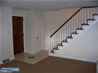 1509 Steel Road Havertown, PA 19083 - Photo 7 of 12 Living Room
