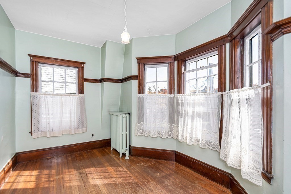 29 Lodge Road Swampscott, MA 01907 - Photo 19 of 30 Gallery Image 19