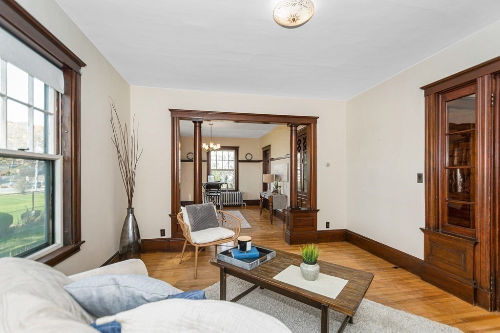 29 Lodge Road Swampscott, MA 01907 - Photo 8 of 30 Gallery Image 8