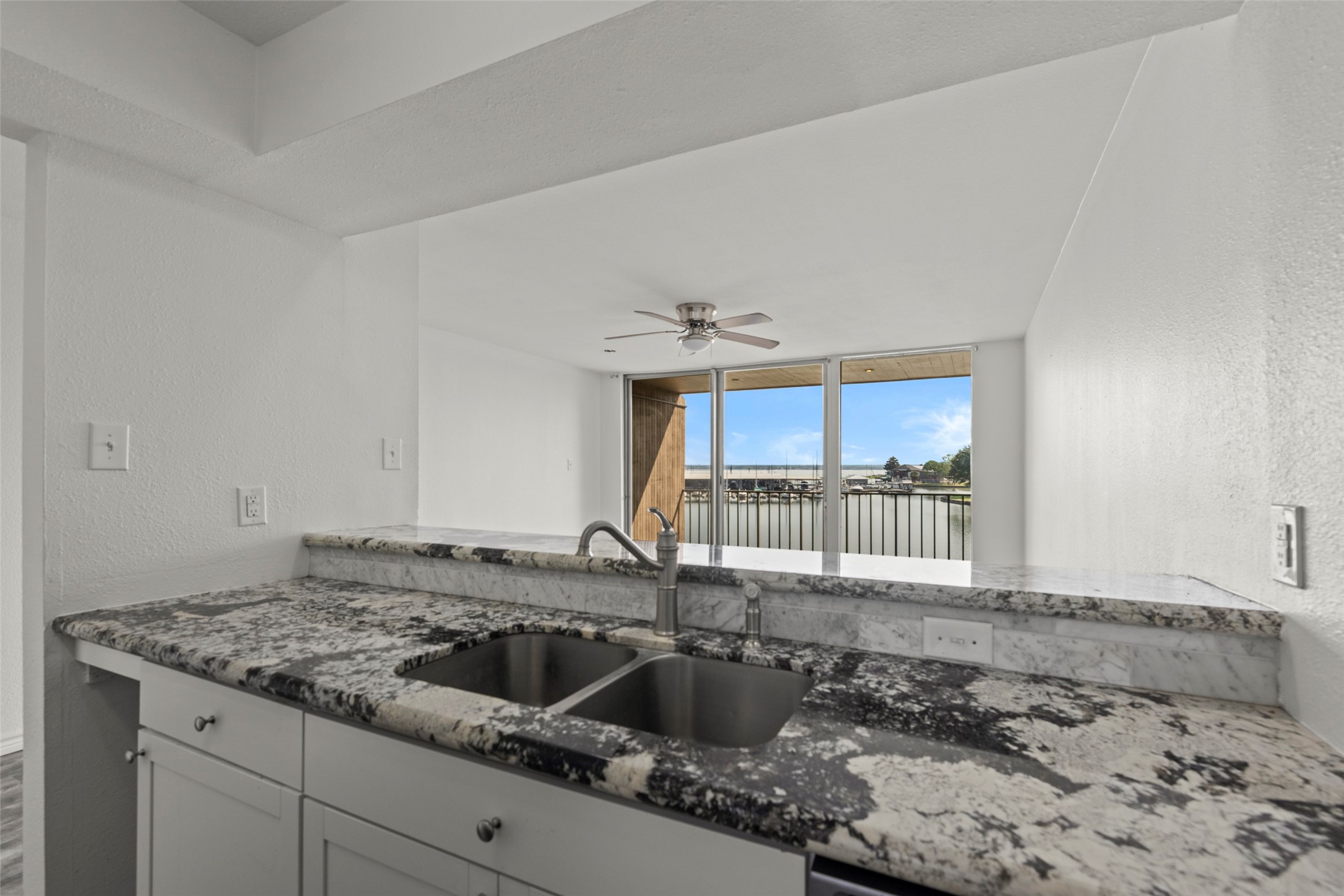 12600 Melville Drive, Unit 305A Montgomery, TX 77356 - Photo 10 of 21