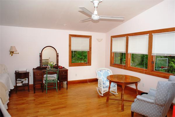 70 Tanbark Road Sudbury, MA 01776 - Photo 11 of 24 Gallery Image 11