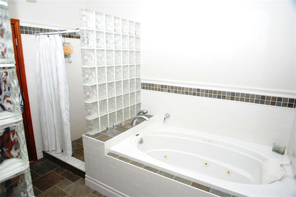 70 Tanbark Road Sudbury, MA 01776 - Photo 13 of 24 Gallery Image 13