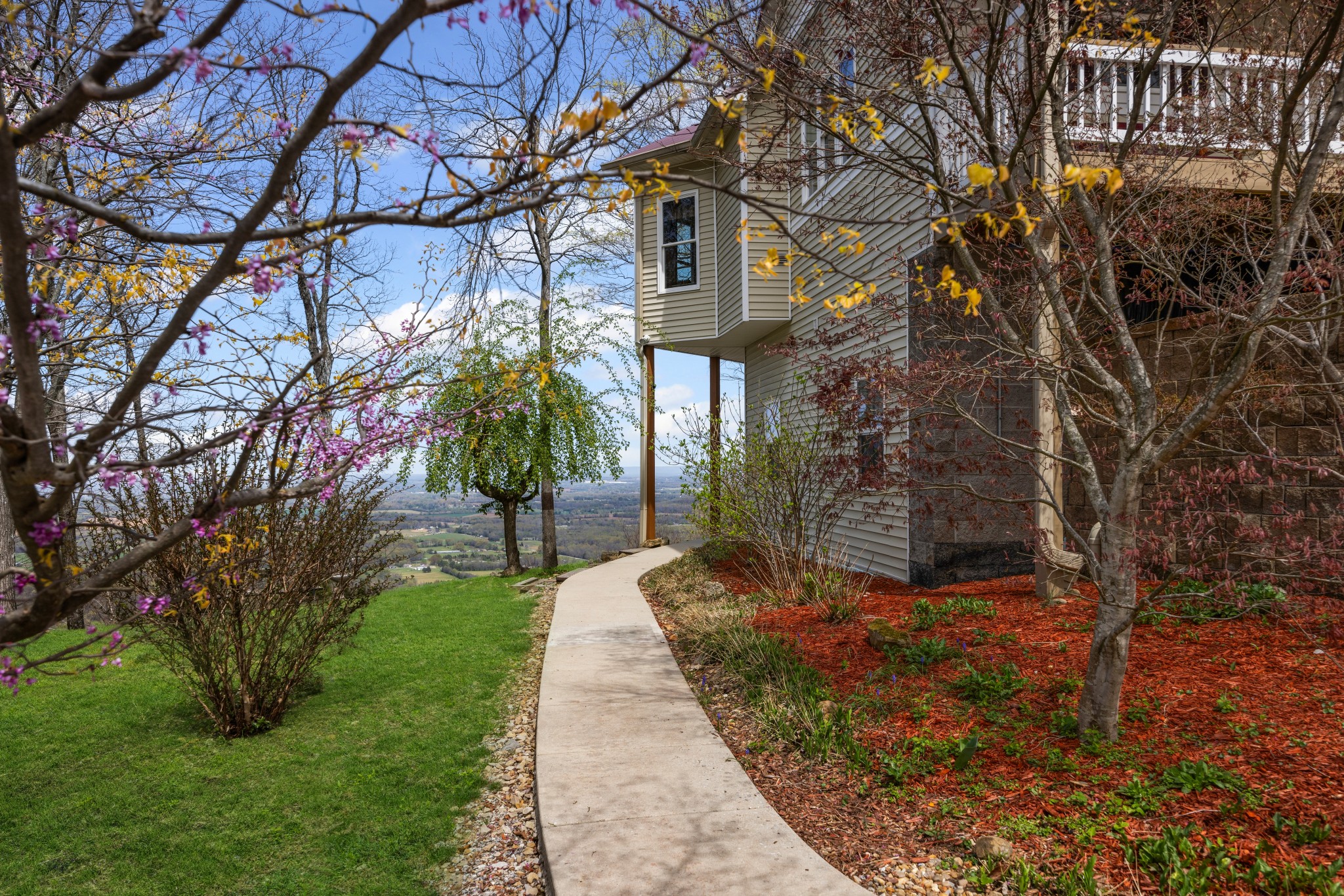 300 Iron Gap Road Belvidere, TN 37306 - Photo 5 of 84