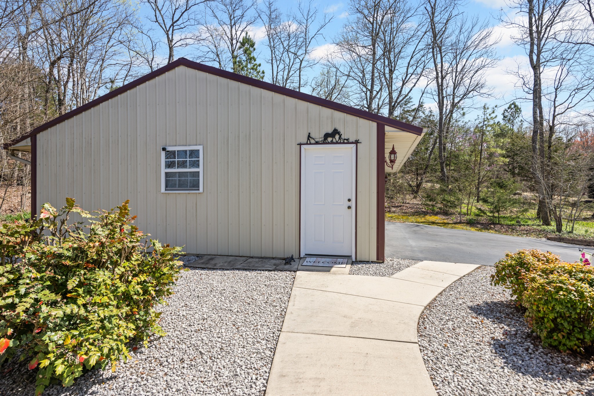 300 Iron Gap Road Belvidere, TN 37306 - Photo 51 of 84 a backyard of a house with large trees and plants