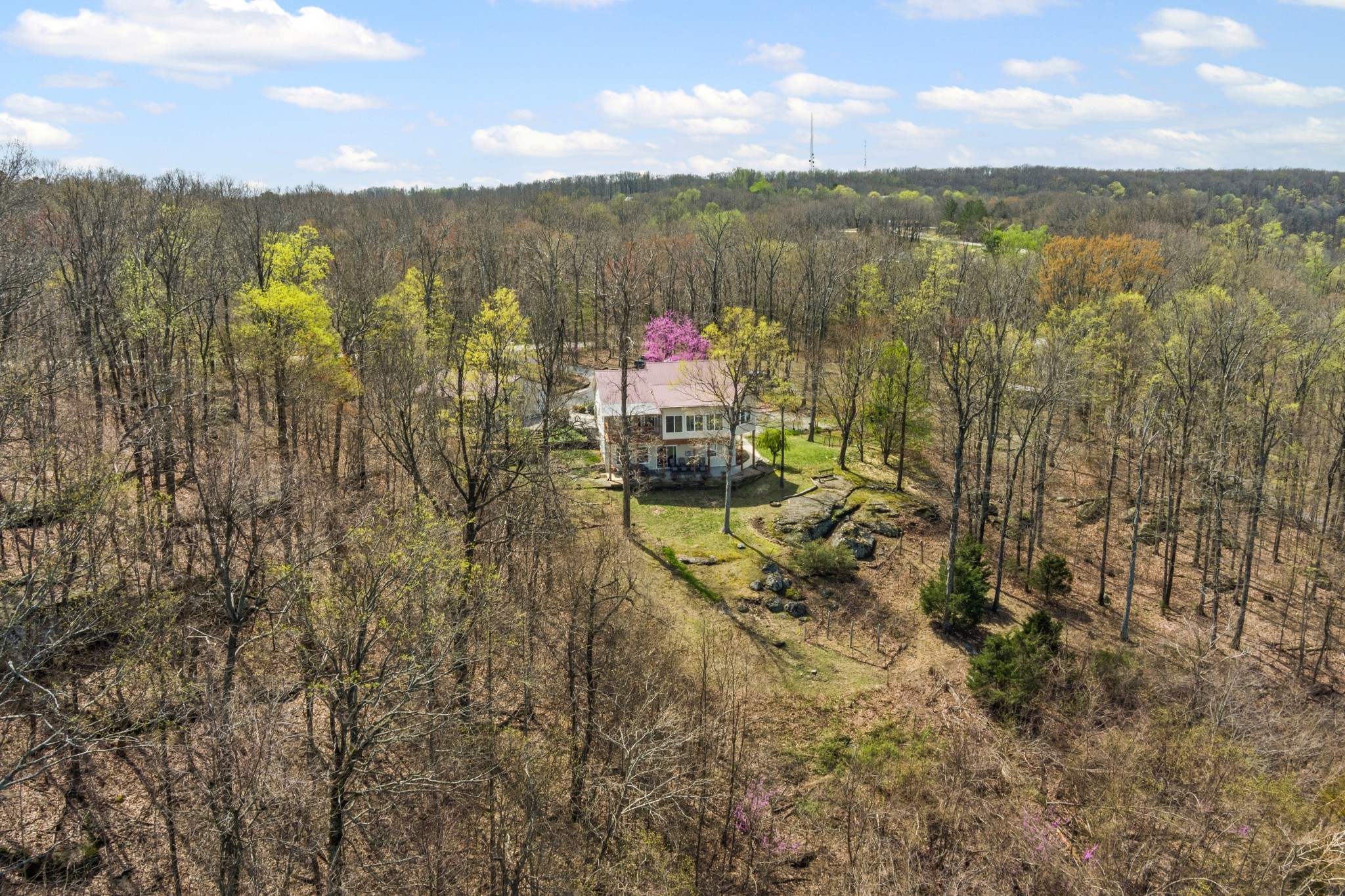 300 Iron Gap Road Belvidere, TN 37306 - Photo 67 of 84 a view of lake and mountain