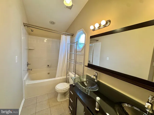 $2,500 | 211 Langdon Farm Circle, Odenton, MD 21113