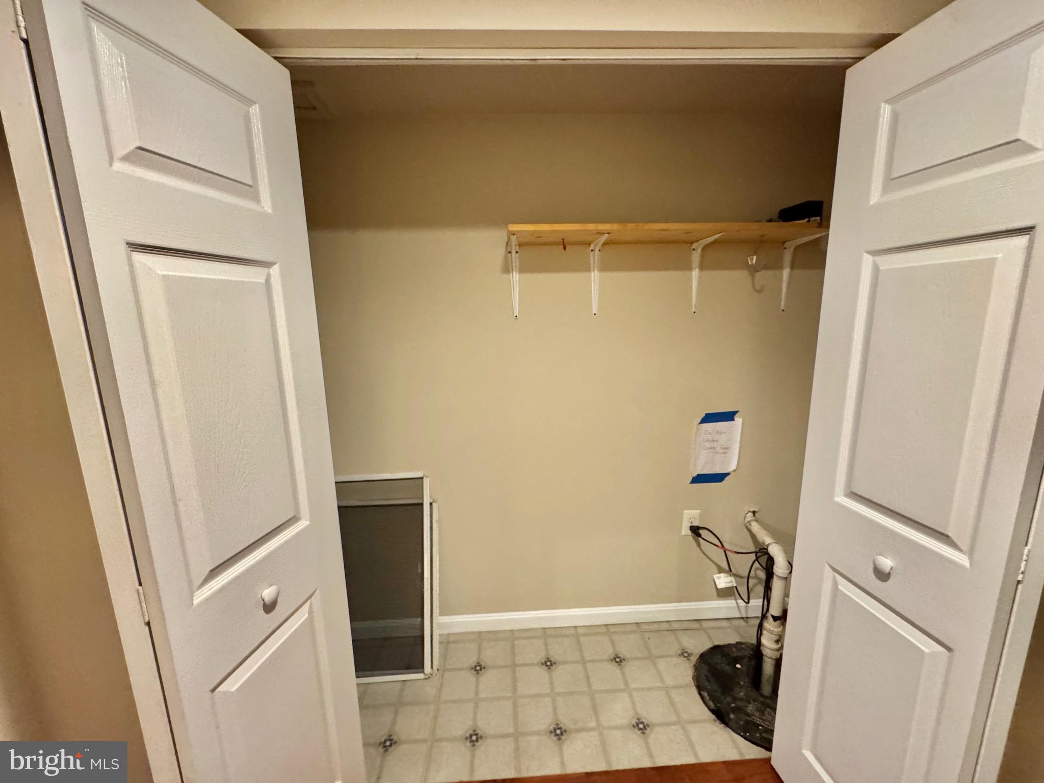 211 Langdon Farm Circle Odenton, MD 21113 - Photo 29 of 38 LL STORAGE AND SUMP PUMP