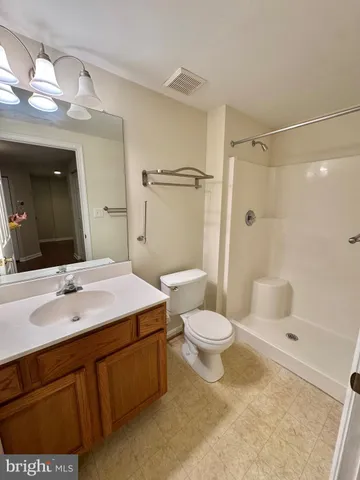 $2,500 | 211 Langdon Farm Circle, Odenton, MD 21113