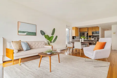 $575,000 | 227 Coolidge Avenue, Unit PHA, Watertown, MA 02472