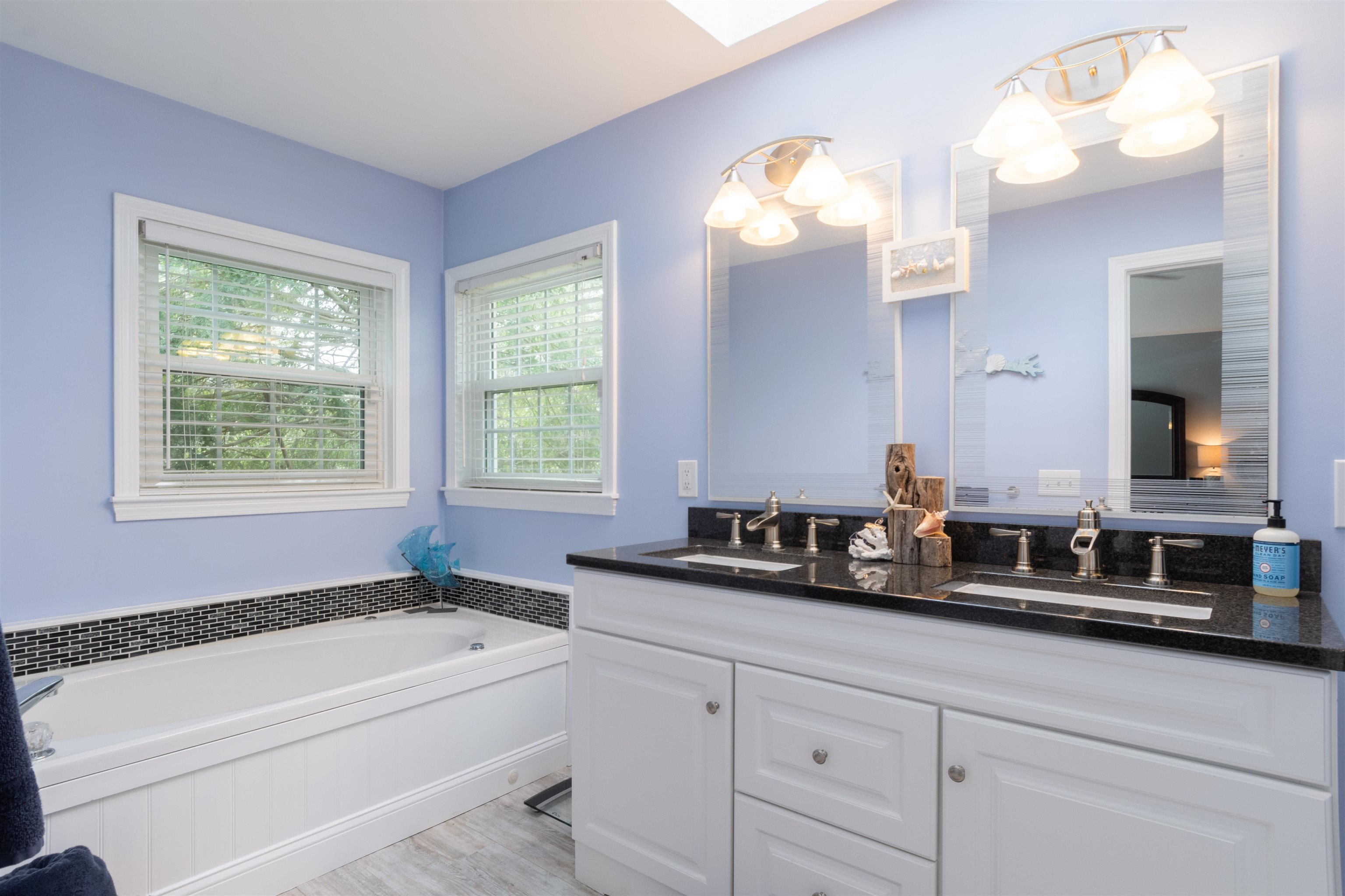 5 Joshua Road Amherst, NH 03031 - Photo 11 of 39