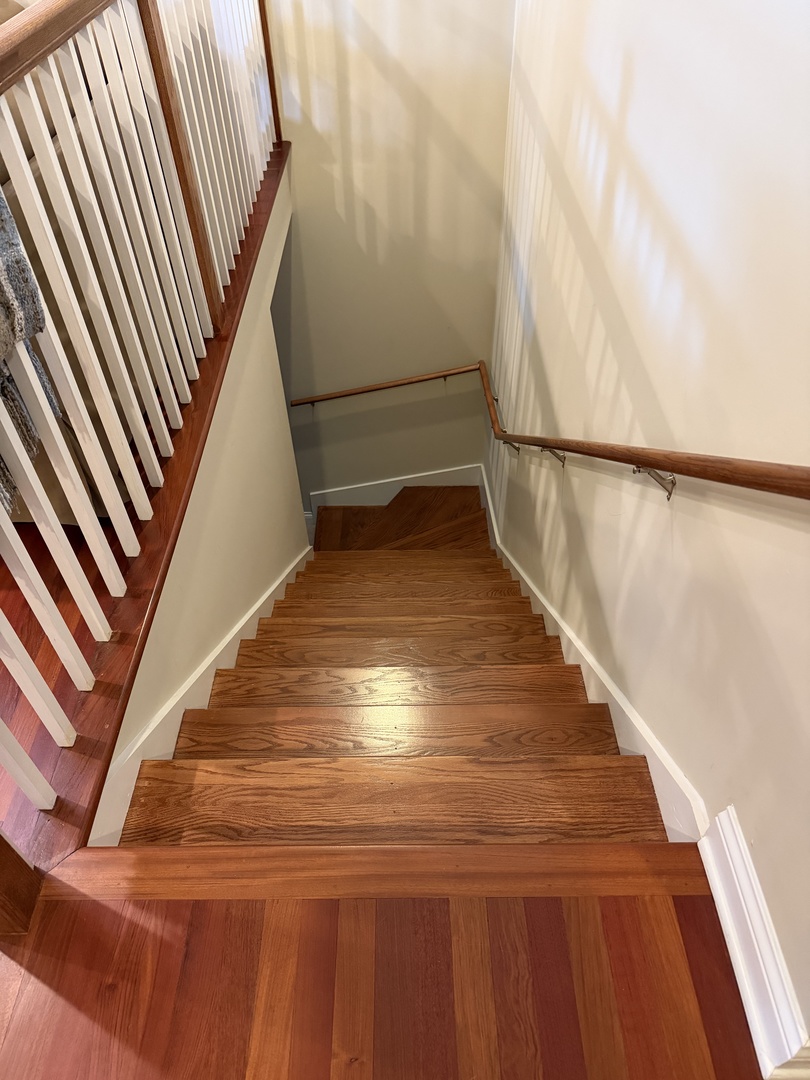 4546 North Spaulding Avenue, Unit 1 Chicago, IL 60625 - Photo 15 of 22 a view of entryway
