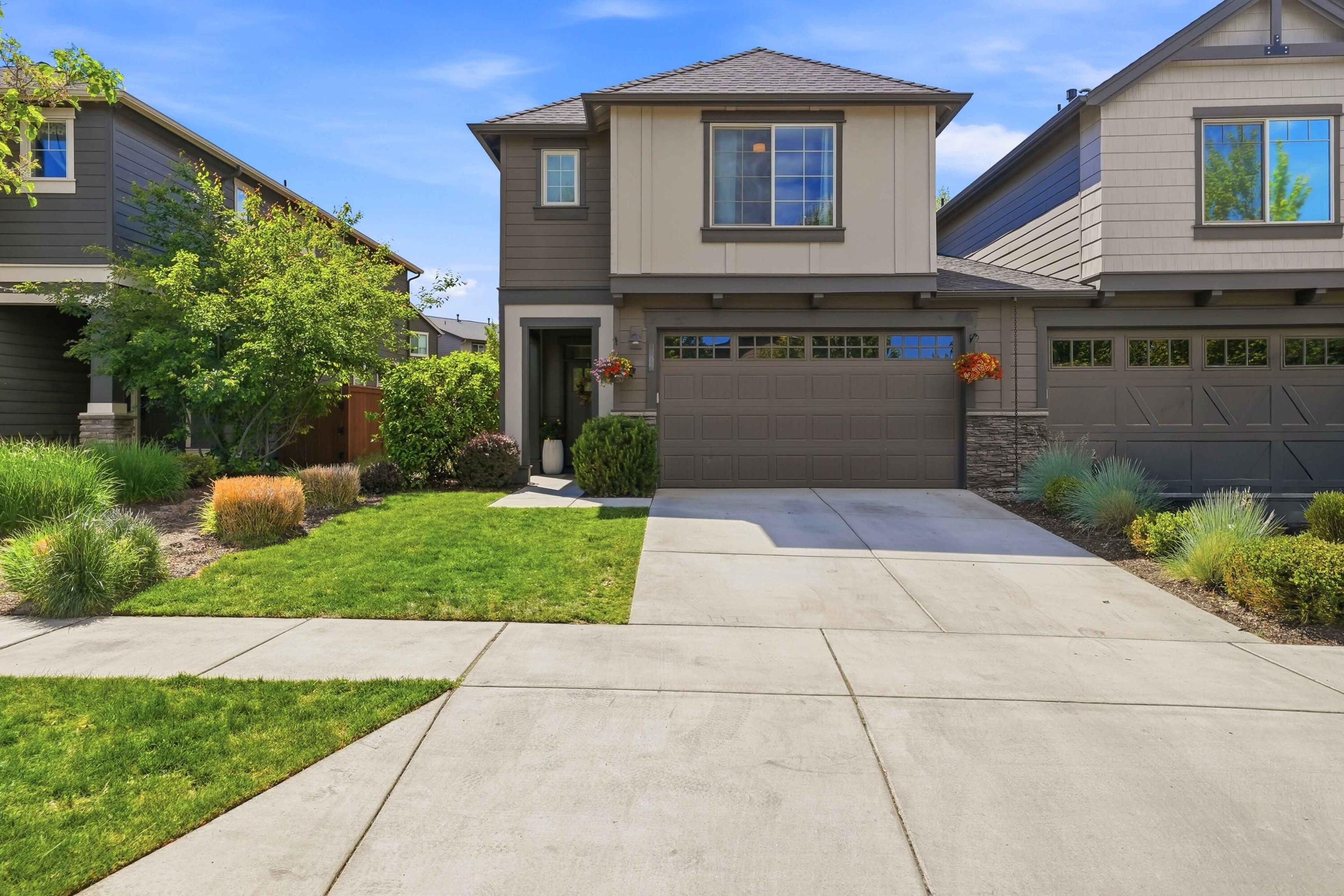 63191 Black Powder Lane Bend, OR 97701 - Photo 2 of 42