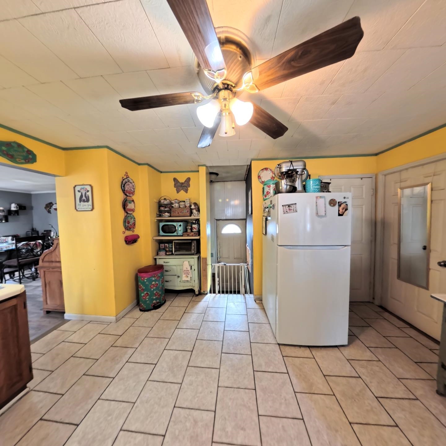 1209 Watson Street Streator, IL 61364 - Photo 4 of 15 a view of a storage & utility room with washer and dryer