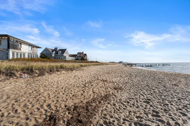 $3,950,000 | 200 Grand Avenue, Falmouth, MA 02540