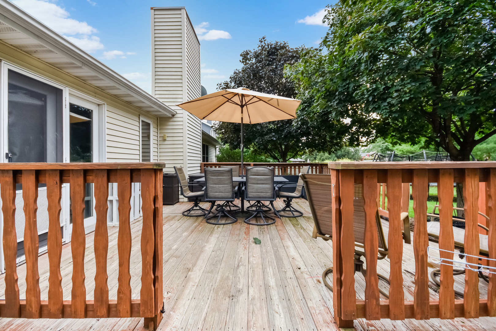 604 Morningside Drive Chenoa, IL 61726 - Photo 25 of 33 a view of deck with chairs and wooden floor