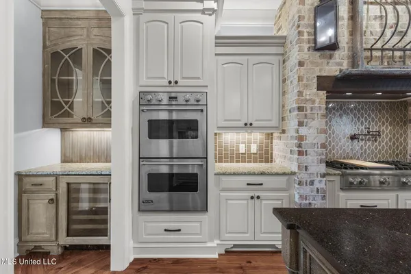 $1,065,000 | 106 Chicot Cove, Ridgeland, MS 39157