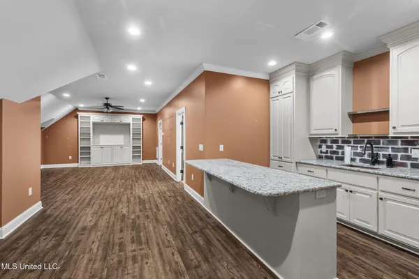 $1,065,000 | 106 Chicot Cove, Ridgeland, MS 39157