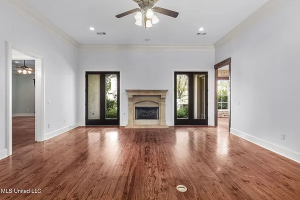 $1,065,000 | 106 Chicot Cove, Ridgeland, MS 39157