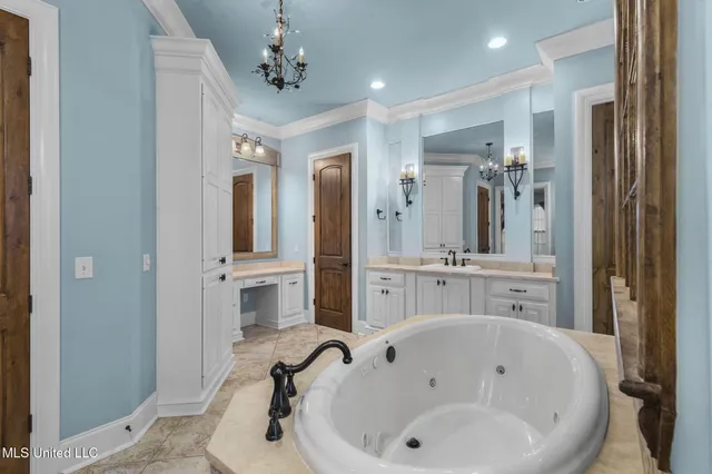 $1,090,000 | 106 Chicot Cove, Ridgeland, MS 39157