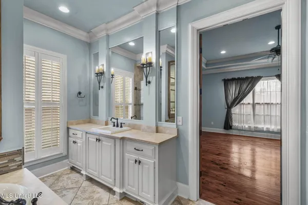 $1,065,000 | 106 Chicot Cove, Ridgeland, MS 39157