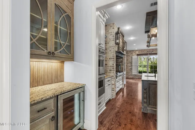 $1,090,000 | 106 Chicot Cove, Ridgeland, MS 39157