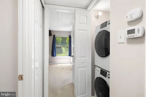 $196,000 | 401 Shawmont Avenue, Unit B, Philadelphia, PA 19128