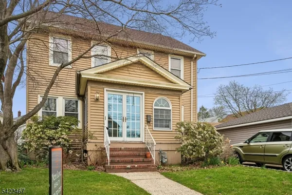 $539,000 | 158 Palisade Road, Elizabeth, NJ 07208