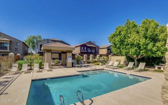 $1,895 | 17365 North Cave Creek Road, Unit 123, Phoenix, AZ 85032