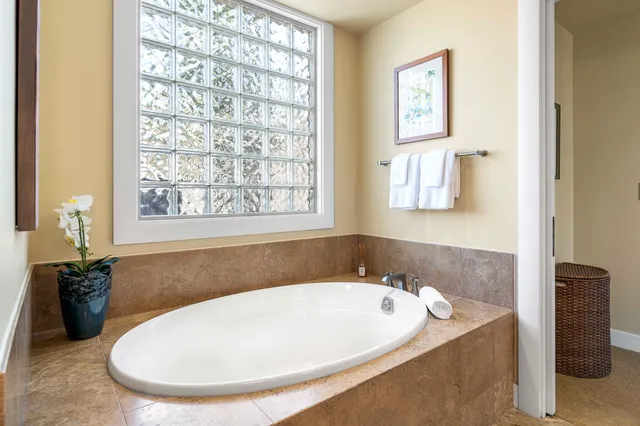 $2,750,000 | 62-3600 Amaui Place, Unit F102, Kamuela, HI 96743