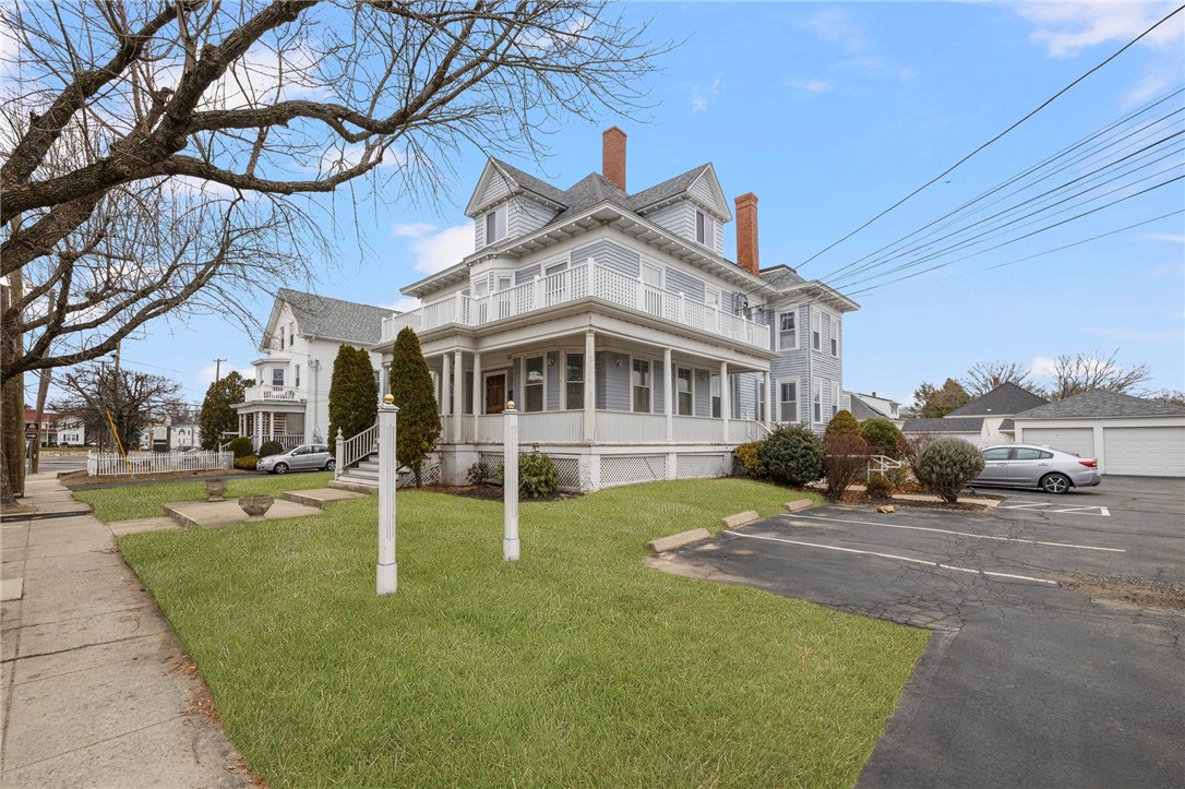 1536 Cranston Street, Unit 3 Cranston, RI 02920 - Photo 32 of 32