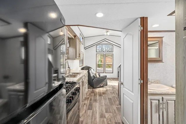 $174,900 | 16 Songbird Lane, Usk, WA 99180