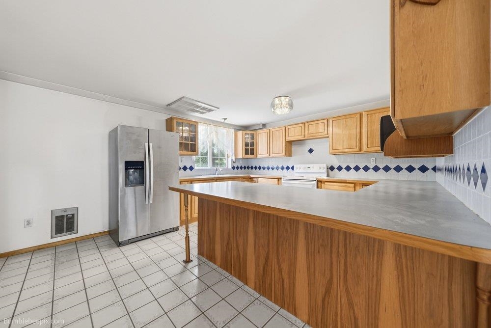 25004 North Madison Road Chattaroy, WA 99003 - Photo 7 of 29 Gallery Image 7
