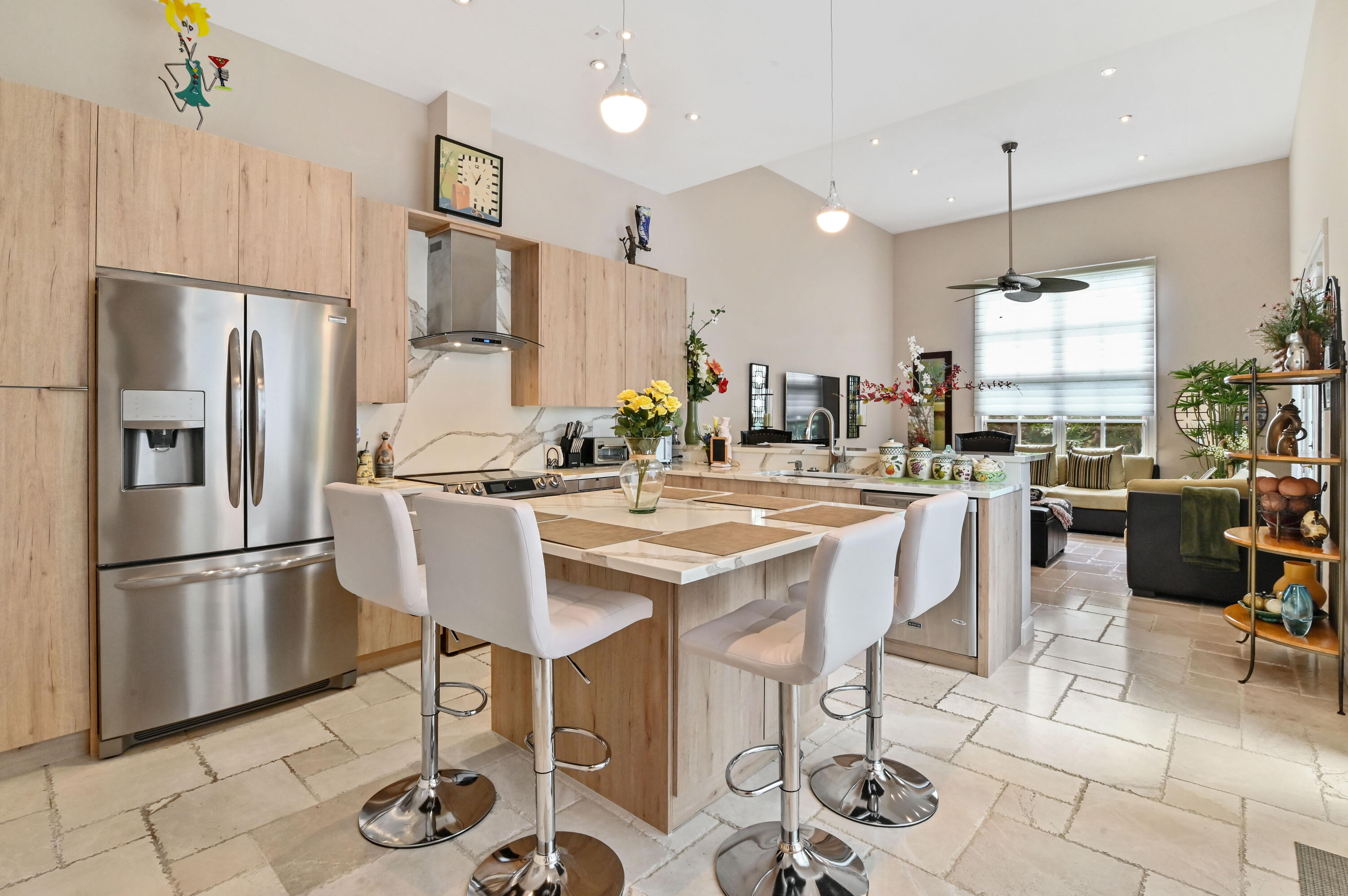 3956 Northwest 57th Street Boca Raton, FL 33496 - Photo 13 of 46 14 Kitchen 01