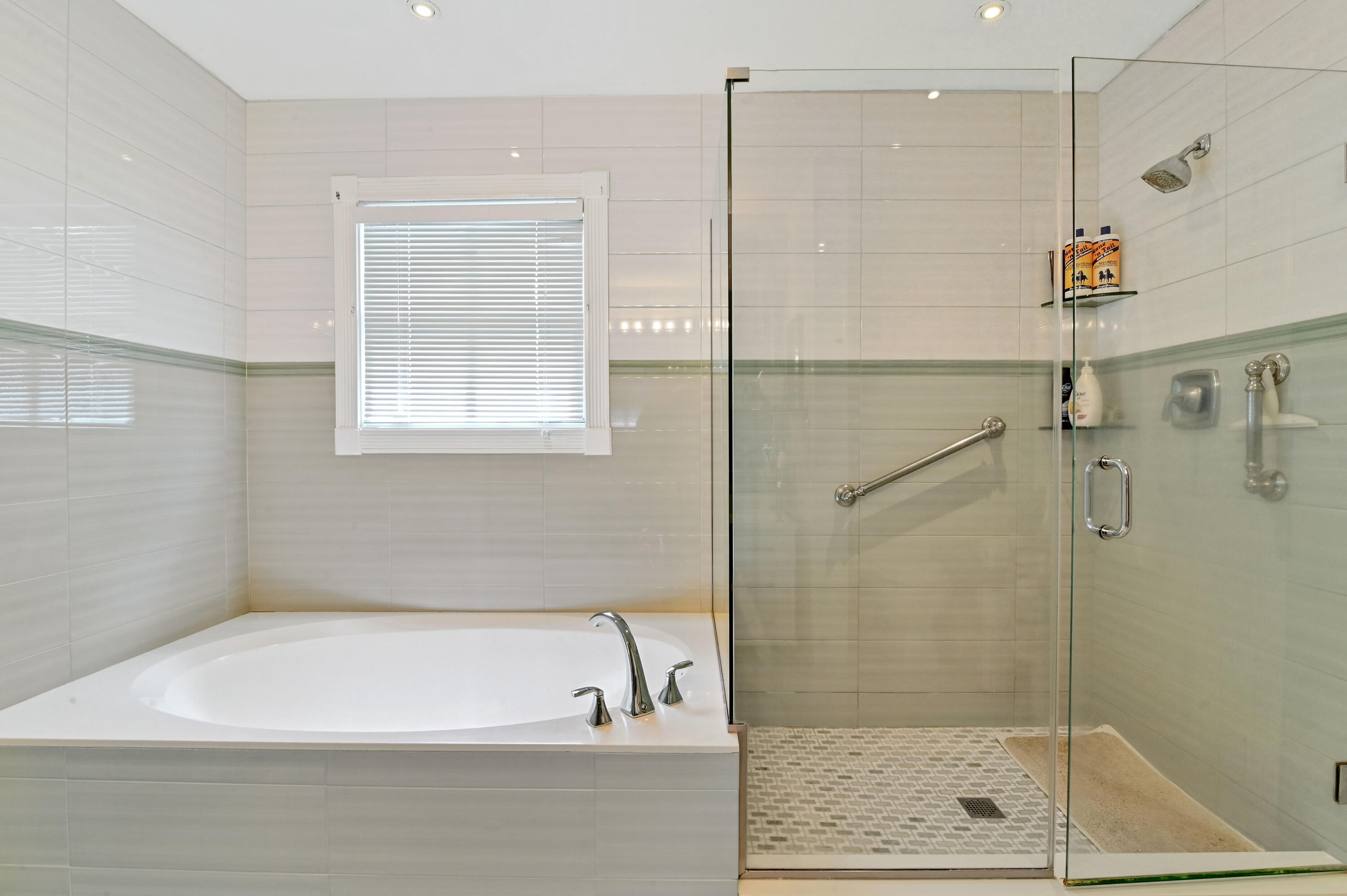 3956 Northwest 57th Street Boca Raton, FL 33496 - Photo 30 of 46 31 Bathroom 02