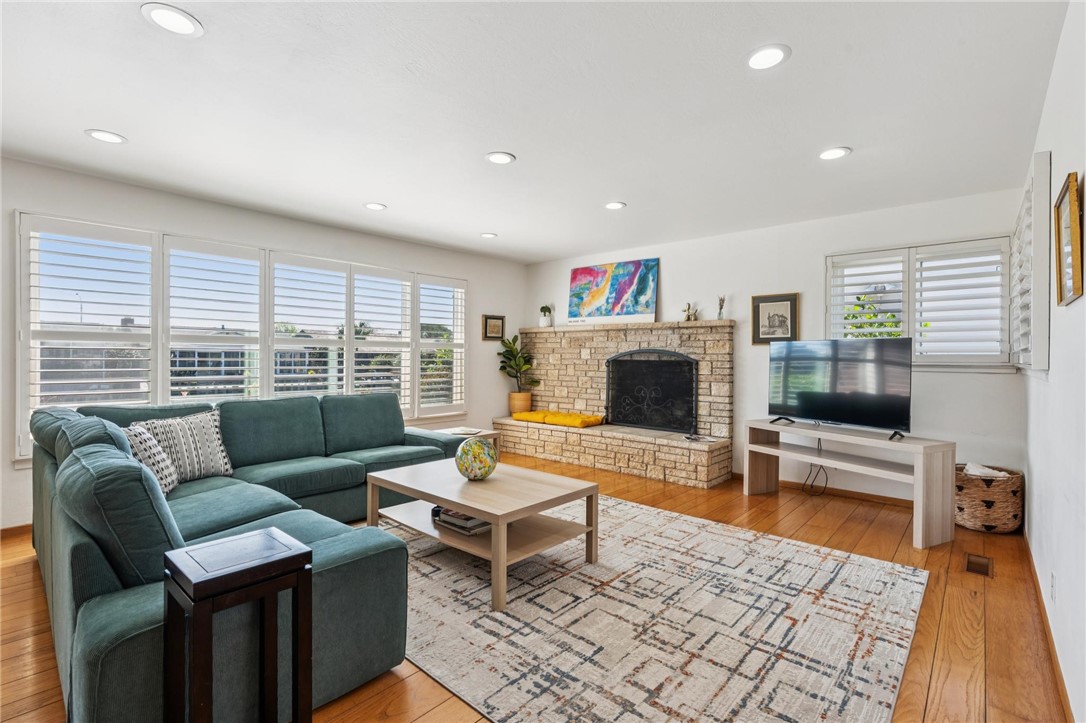 632 Waterview Alameda, CA 94501 - Photo 12 of 57 creating a home filled with gorgeous natural light