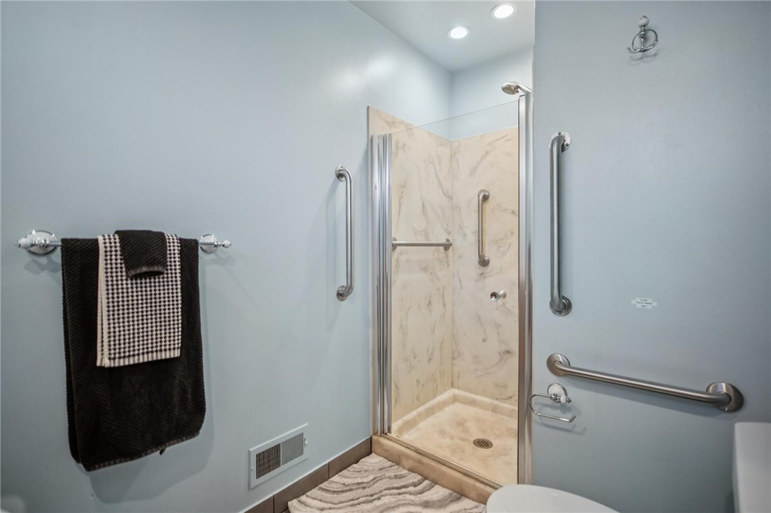 632 Waterview Alameda, CA 94501 - Photo 32 of 57 Tiled shower and all in great condition