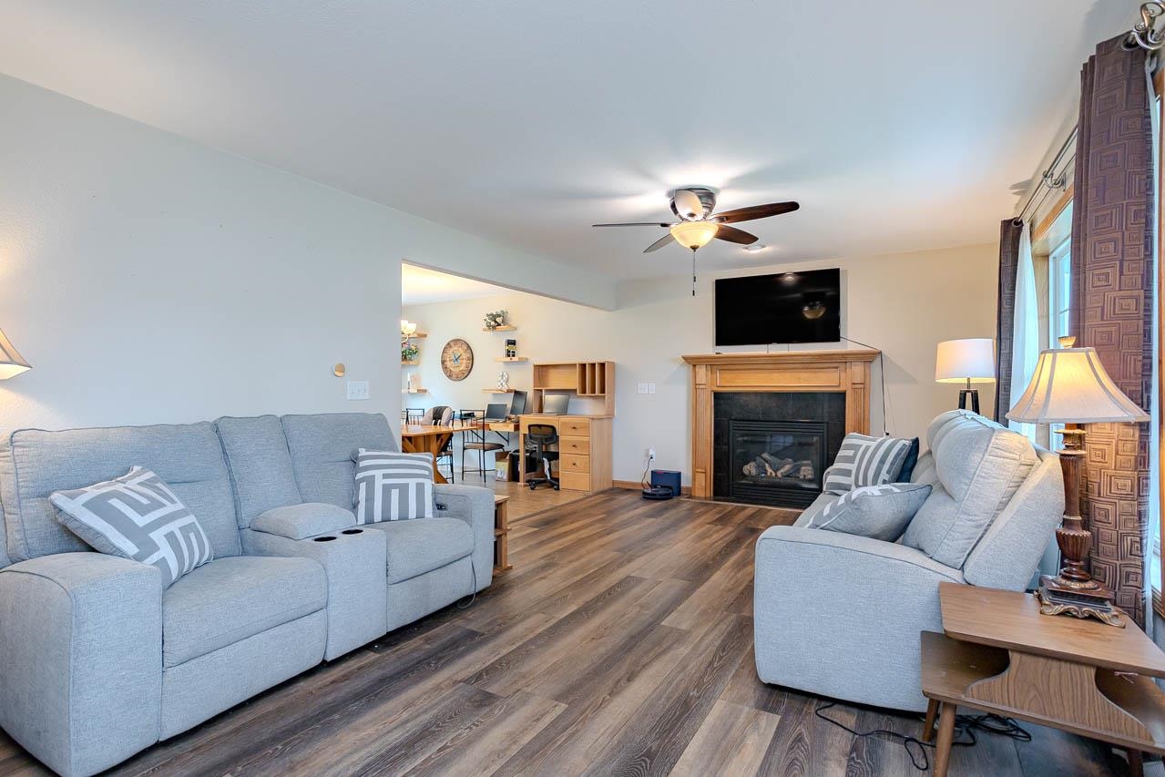 6106 Canoe Street Schofield, WI 54476 - Photo 6 of 52