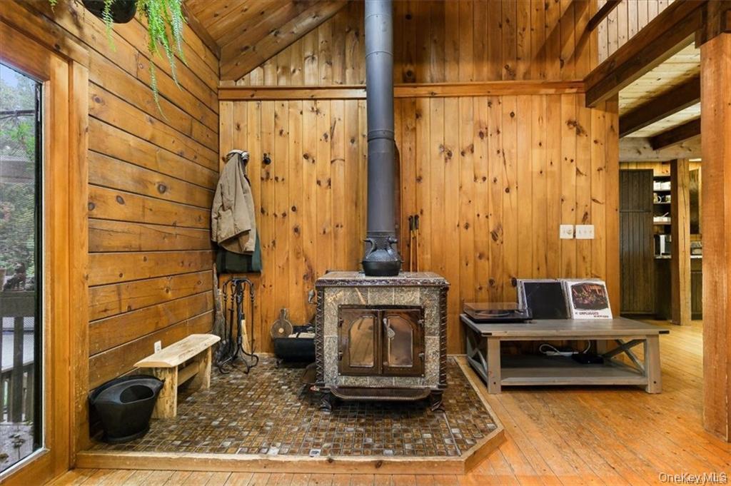 52 Cascade Road Warwick, NY 10990 - Photo 11 of 32