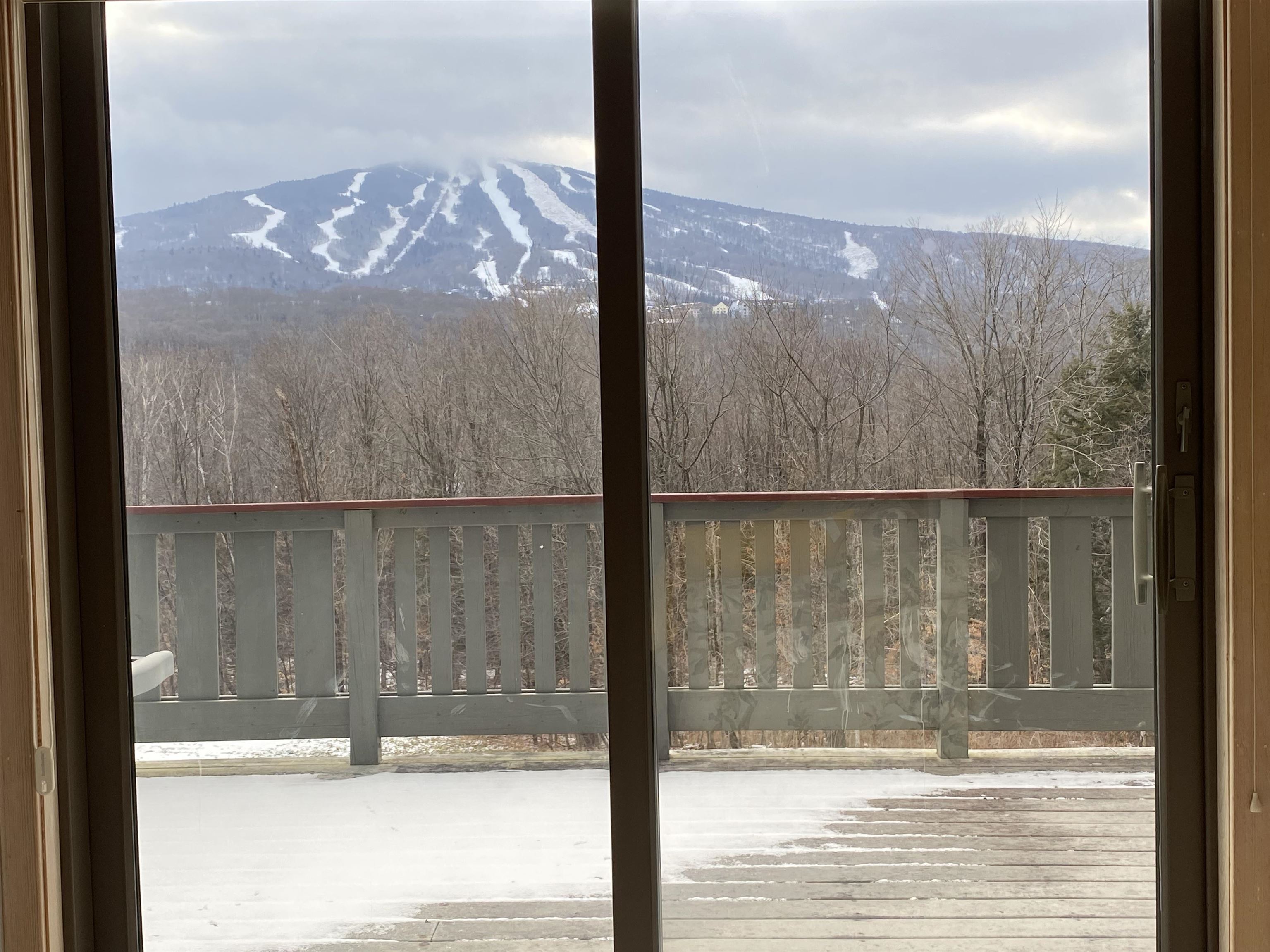 F7 Cobble Ridge Road Winhall, VT 05340 - Photo 23 of 24 Gallery Image 23