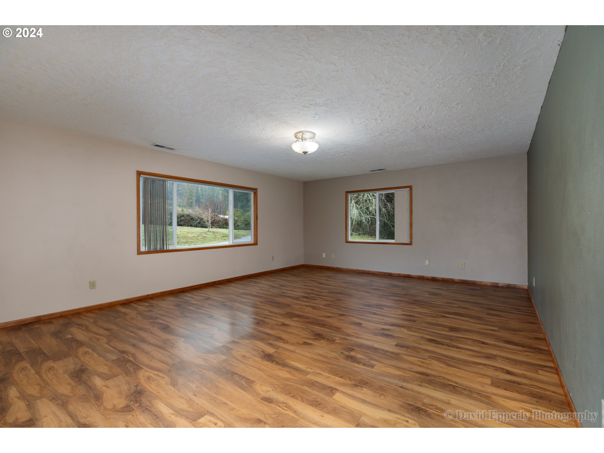 72396 Fern Hill Road Rainier, OR 97048 - Photo 8 of 35 Gallery Image 8