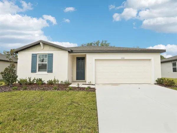 $317,440 | 1361 Oak Vly Drive, Auburndale, FL 33823