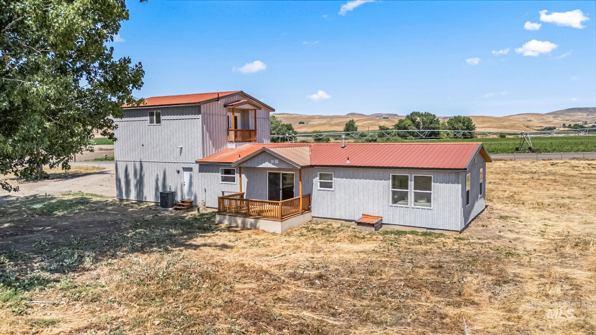 1117 Olds Ferry Road Weiser, ID 83672 - Photo 5 of 36