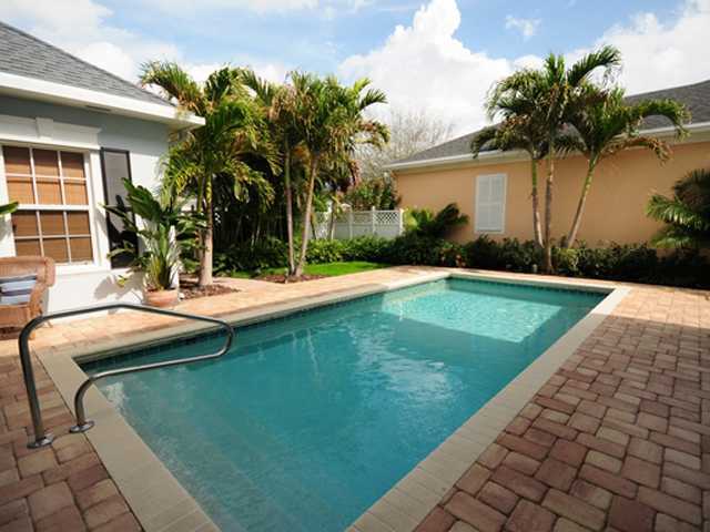 113 Sycamore Drive Jupiter, FL 33458 - Photo 2 of 25 Additional Photo