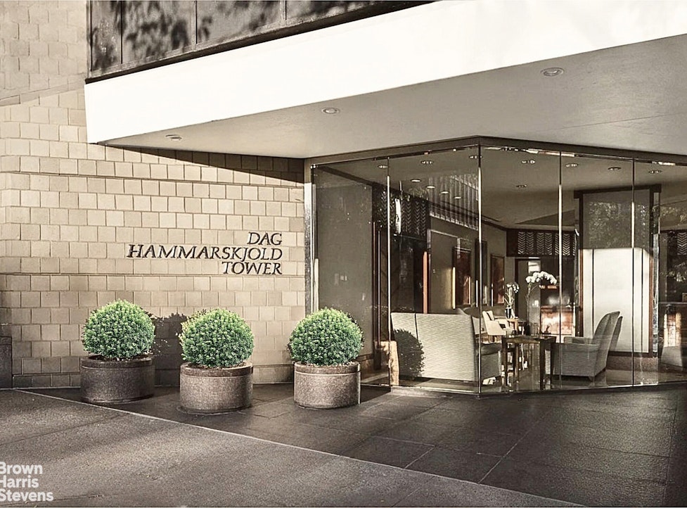 240 East 47th Street, Unit 39AB Manhattan, NY 10017 - Photo 13 of 22 a view of a porch with potted plants