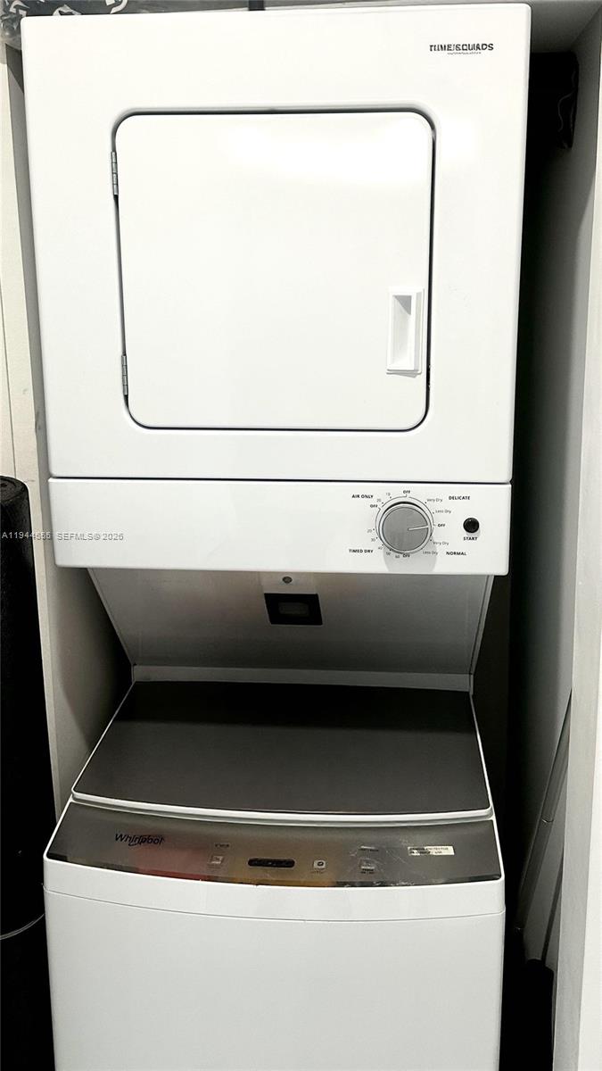 55 Southwest 9th Street, Unit 3702 Miami, FL 33130 - Photo 12 of 30