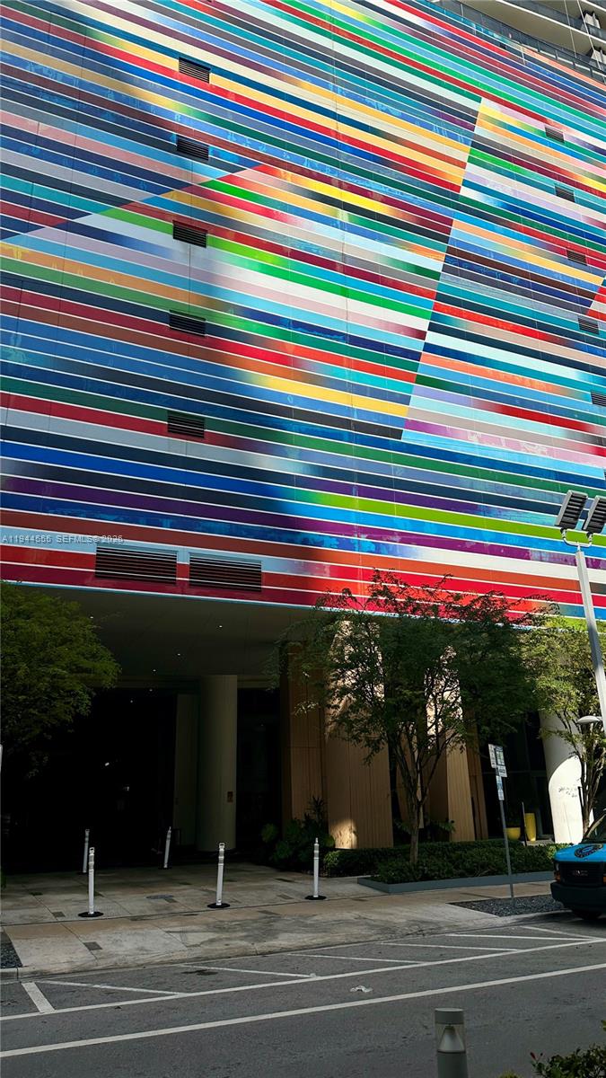 55 Southwest 9th Street, Unit 3702 Miami, FL 33130 - Photo 15 of 30