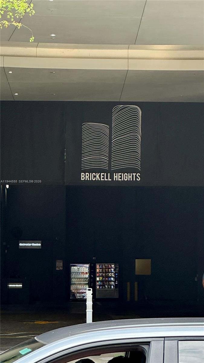 55 Southwest 9th Street, Unit 3702 Miami, FL 33130 - Photo 17 of 30