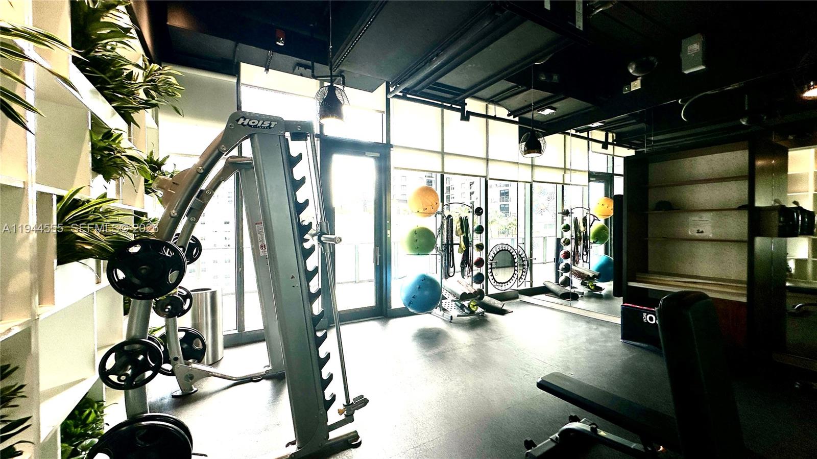 55 Southwest 9th Street, Unit 3702 Miami, FL 33130 - Photo 21 of 30