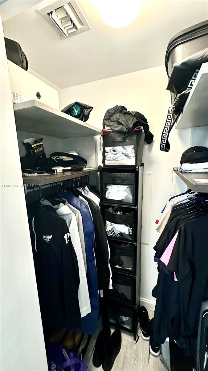 55 Southwest 9th Street, Unit 3702 Miami, FL 33130 - Photo 9 of 30